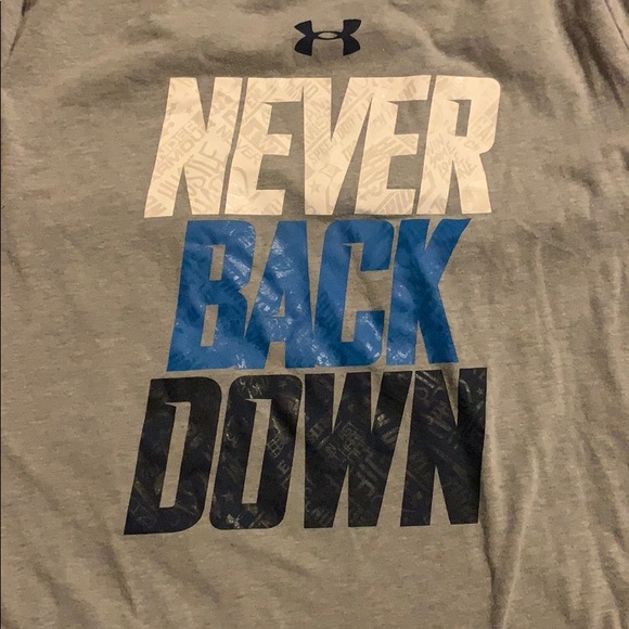 Boys youth Under Armour Tee - Picture 2 of 3